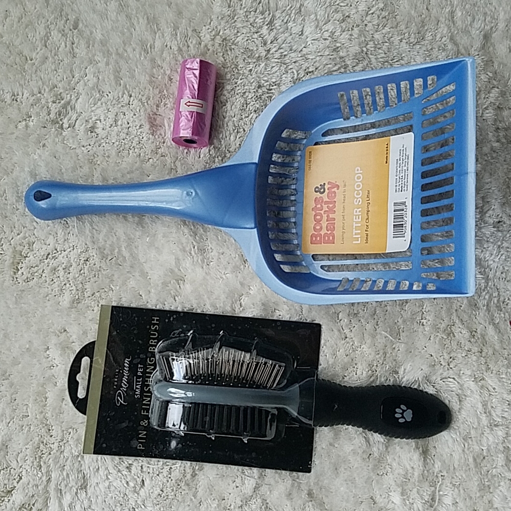 Cat Brush & Scoop Bundle